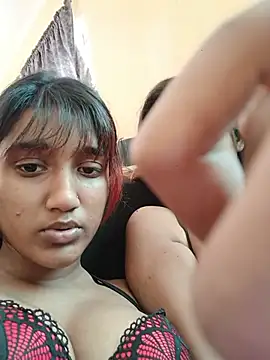 Indianqueen03 online show from June 24, 11:53 am