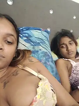 Indianqueen03 online show from July 10, 11:18 pm