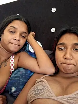 Indianqueen03 online show from July 15, 9:36 am