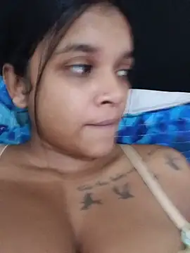 Indianqueen03 online show from July 16, 9:21 pm