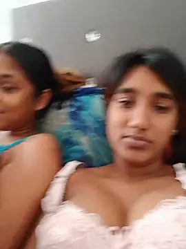 Indianqueen03 online show from July 23, 10:46 am