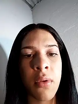 Snapshot of ChanellCastilla chatting on March 26, 3:23 am ChanellCastilla online show from March 26, 3:23 am