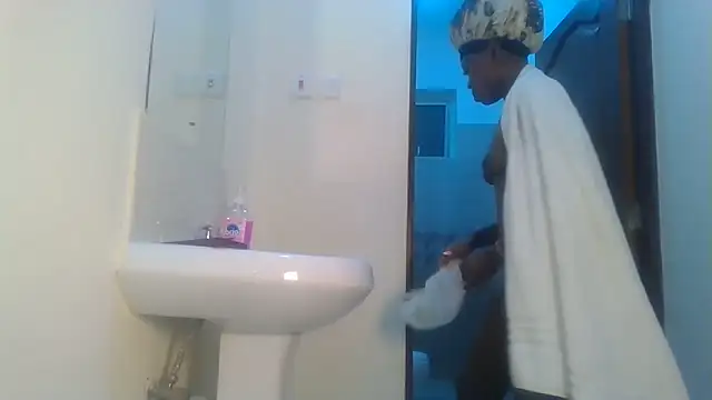 Fine assie online show from March 7, 7:05 pm