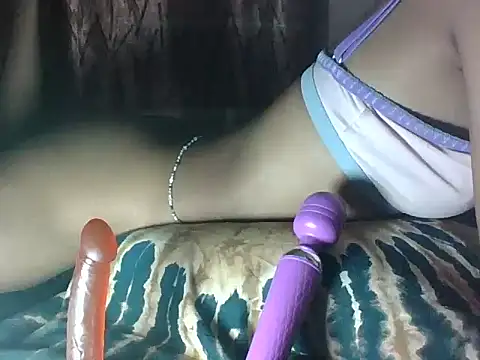 sweet iddah online show from February 13, 8:24 pm