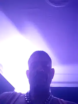 Snapshot of Tony_Torrente chatting on December 5, 6:22 am Tony Torrente online show from December 5, 6:22 am