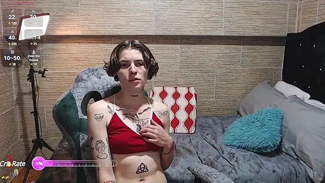 pretty cristal69 online show from February 15, 2:44 pm