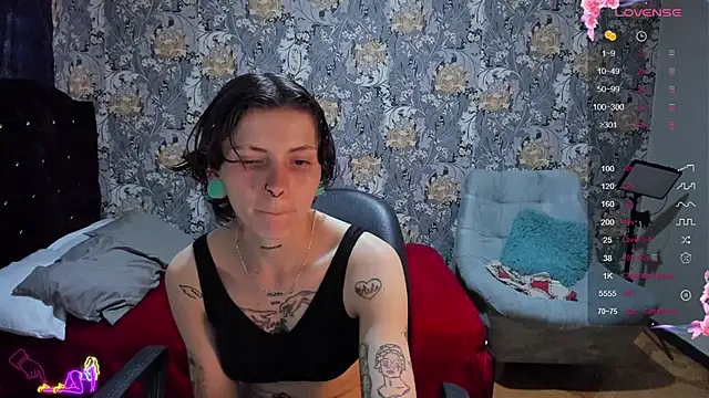 pretty cristal69 online show from July 19, 10:13 pm