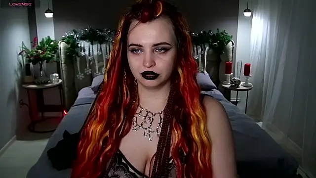 Miss Maya Mils online show from December 26, 7:13 am