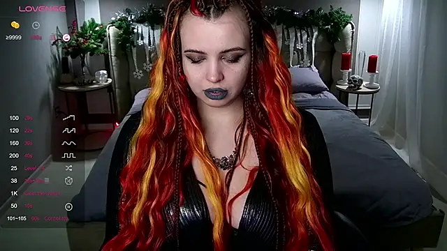 Miss Maya Mils online show from December 29, 7:06 am