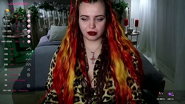 Miss Maya Mils online show from December 31, 7:10 am