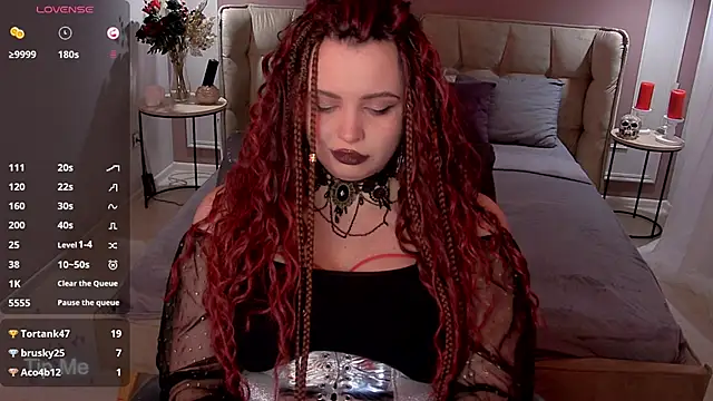 Miss Maya Mils online show from February 3, 6:22 am