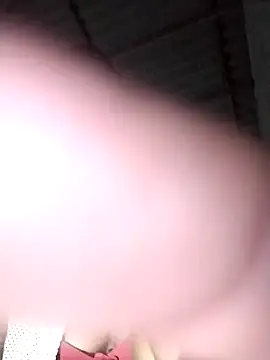 Sexygarl1024 online show from December 2, 12:30 am