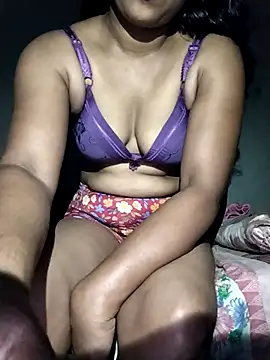 Snapshot of Sexygarl1024 chatting on October 31, 10:55 pm Sexygarl1024 online show from October 31, 10:55 pm