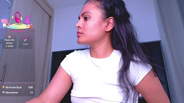 Snapshot of california_0 chatting on March 8, 2:04 am california 0 online show from March 8, 2:04 am