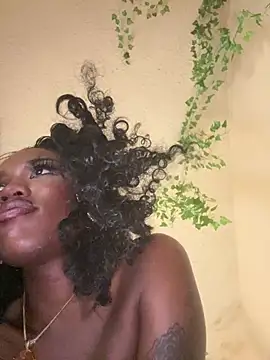 magicalc00ch online show from March 11, 2:43 am