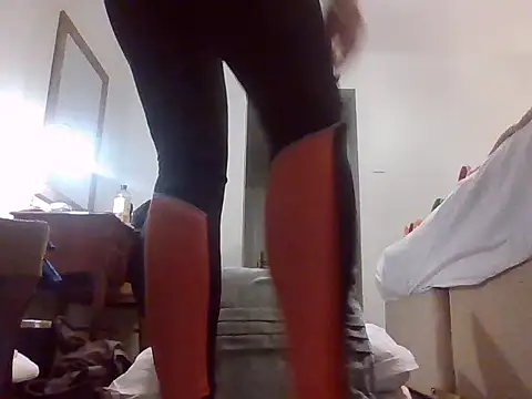 Snapshot of AnalLove1990 chatting on October 6, 10:29 pm AnalLove1990 online show from October 6, 10:29 pm