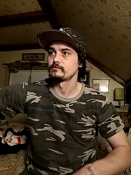 Snapshot of JustTylerr chatting on March 9, 10:30 am JustTylerr online show from March 9, 10:30 am