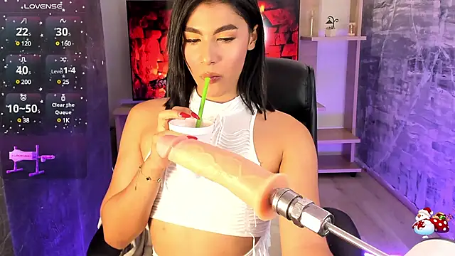 Snapshot of IsabelleFoxx_ chatting on January 24, 5:31 am IsabelleFoxx online show from January 24, 5:31 am