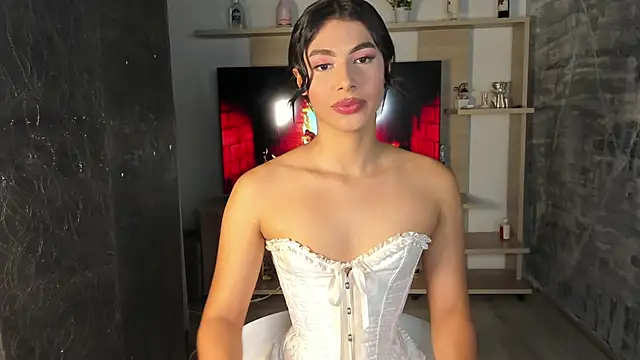 Snapshot of IsabelleFoxx_ chatting on February 14, 3:47 pm IsabelleFoxx online show from February 14, 3:47 pm