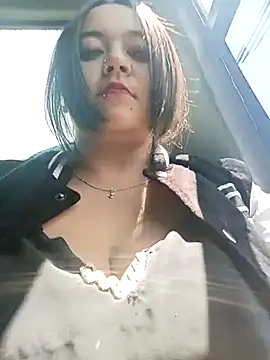 Cristal  04 online show from February 17, 7:53 pm