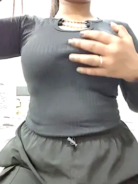 Snapshot of MohiniHott chatting on September 27, 7:13 am MohiniHott online show from September 27, 7:13 am