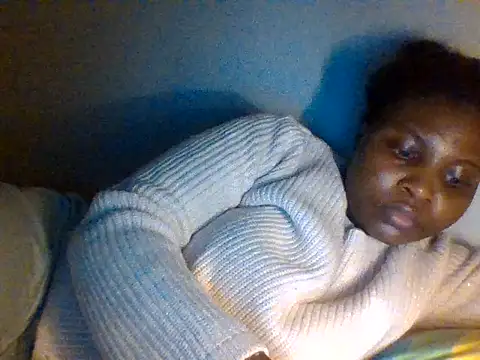 queenzuena online show from June 25, 11:09 pm
