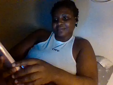 queenzuena online show from July 31, 9:36 pm