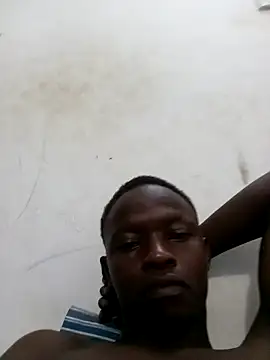 Snapshot of Big_Didi123 chatting on November 4, 2:32 am Big Didi123 online show from November 4, 2:32 am