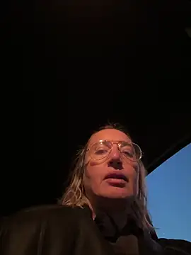 casalinga88 online show from March 6, 5:33 pm