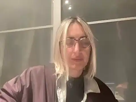 casalinga88 online show from March 7, 7:16 pm