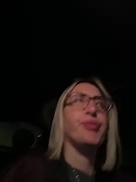 casalinga88 online show from March 8, 12:00 am