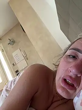 casalinga88 online show from March 9, 7:56 am