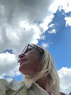 casalinga88 online show from September 16, 11:22 am