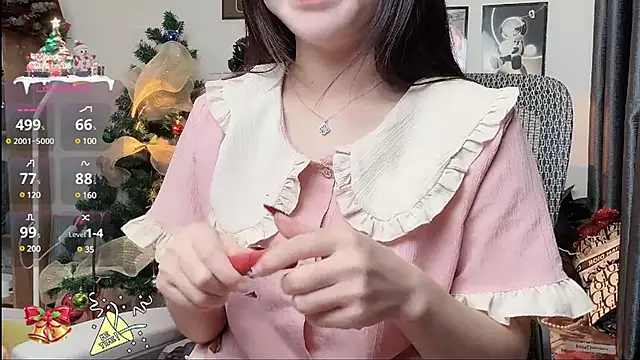 Berrysweet 68 online show from January 19, 9:45 pm