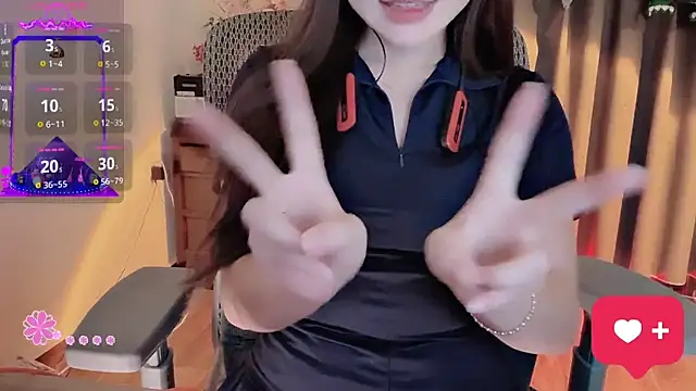 Berrysweet 68 online show from July 18, 5:06 pm