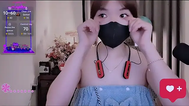 Berrysweet 68 online show from July 24, 5:11 pm