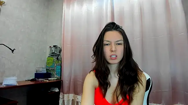 Snapshot of Adela_Vetta chatting on January 25, 2:03 pm Adela Vetta online show from January 25, 2:03 pm