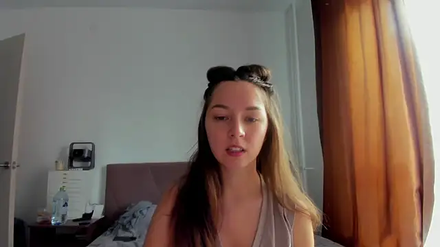 Adela Vetta online show from October 12, 8:24 am