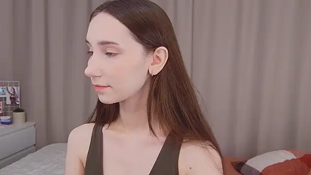 Snapshot of lezyliza chatting on March 7, 2:56 pm lezyliza online show from March 7, 2:56 pm