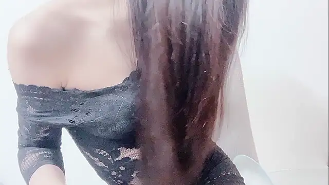 Sarah-ery online show from March 21, 1:10 am