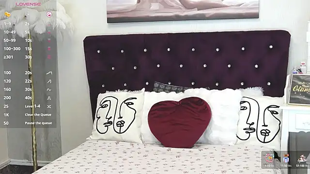 Snapshot of LexyLee17 chatting on February 14, 11:31 am LexyLee17 online show from February 14, 11:31 am