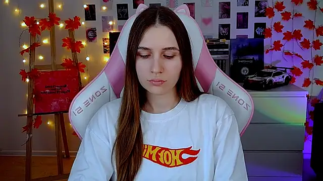 Snapshot of AliceCharmy chatting on November 29, 7:22 am AliceCharmy online show from November 29, 7:22 am