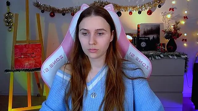 AliceCharmy online show from December 16, 9:36 am