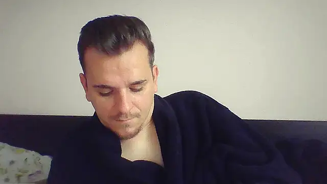 Huge cock22cm online show from November 29, 9:23 am