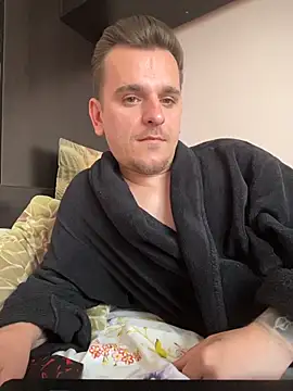 Huge cock22cm online show from March 21, 12:32 pm