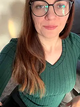 Snapshot of Sugar_Cube_69 chatting on November 28, 8:50 am Sugar Cube 69 online show from November 28, 8:50 am