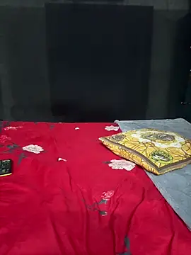 Snapshot of Magical-Couple-telugu chatting on October 25, 2:02 pm Magical-Couple-telugu online show from October 25, 2:02 pm