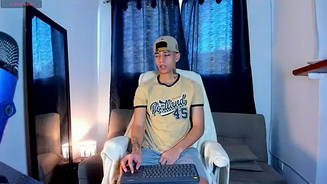 Josep Davies online show from January 19, 9:13 pm