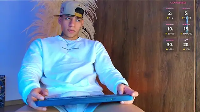 Josep Davies online show from October 26, 7:42 pm