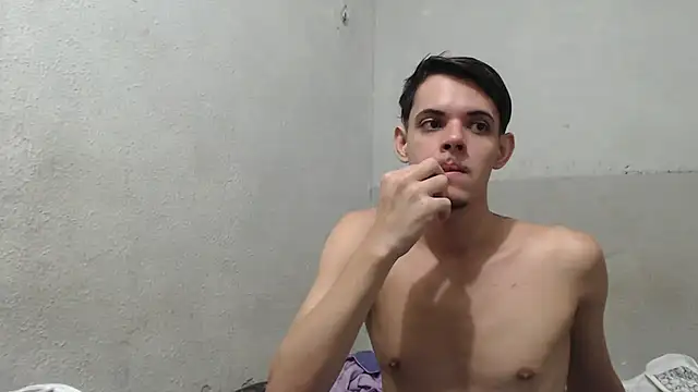 MicaelRian69 online show from June 15, 9:50 pm